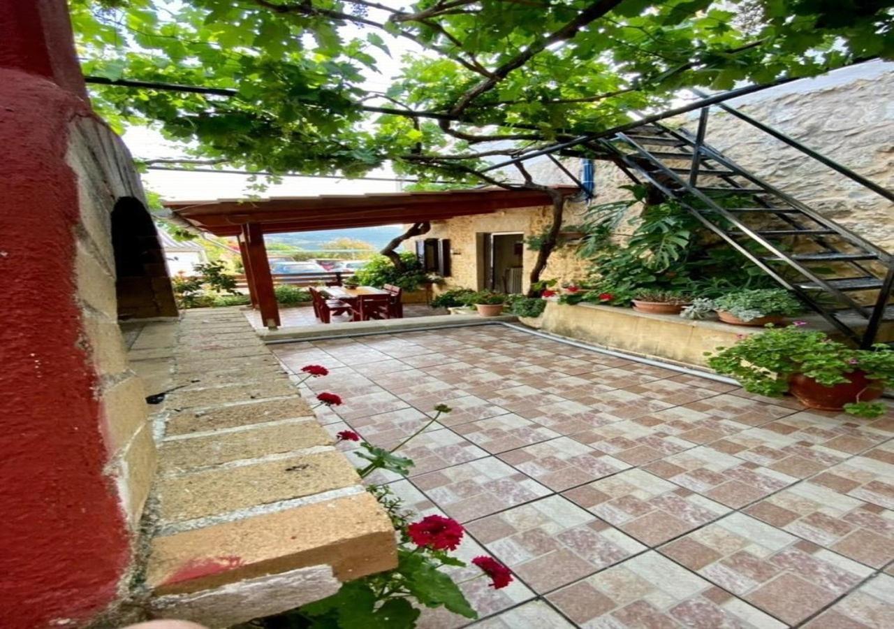 Nikos Traditional House Maláthiros Exterior photo